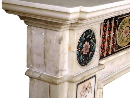 Hand-Carved Marble Fireplace with Scagliola Inlay by Bossi, 18th Century
