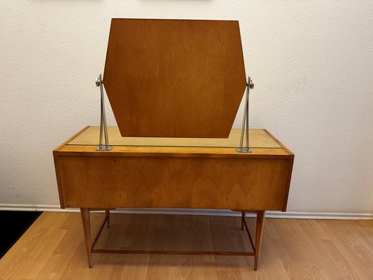 Hellerau Dressing Table from Veb Deutsche Werkstätten, 1960s